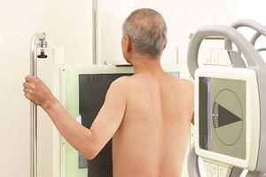 休日や遅い時間帯でも受診できる