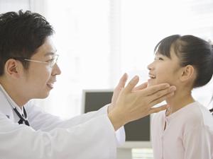 名古屋市でインプラント費用を提示する所