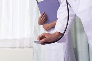 春日部で銀歯を白い歯にするなら